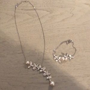 Necklace & Bracelet Set